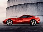  3  Ferrari () F12berlinetta