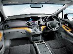  4  Honda Odyssey Absolute  5-. (4  2009 2013)